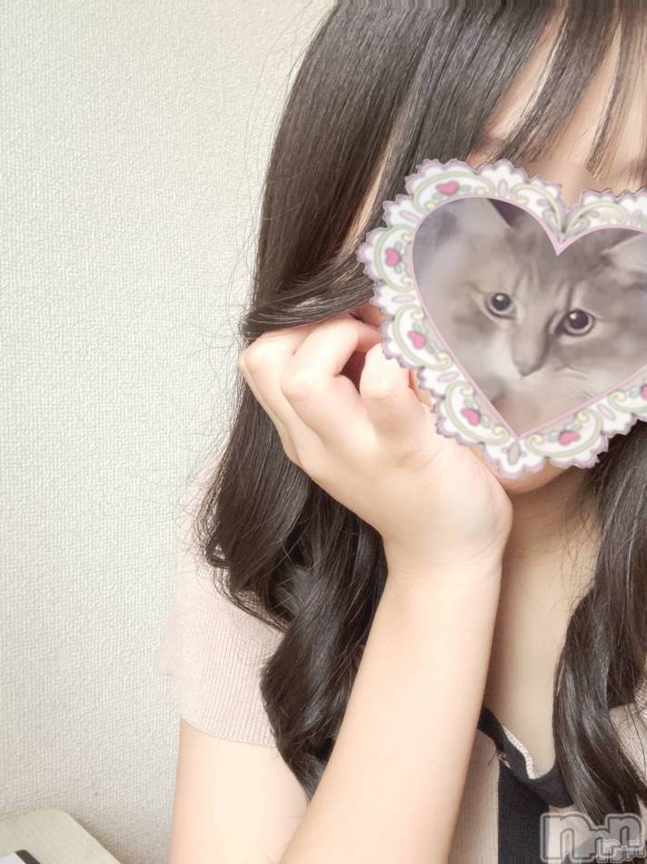 新潟メンズエステ(メンズスパカミノテ)の2025年10月22日お店速報「💗小柄で愛くるしいえまちゃんとキュン死空間へ行ってらっしゃい👋」