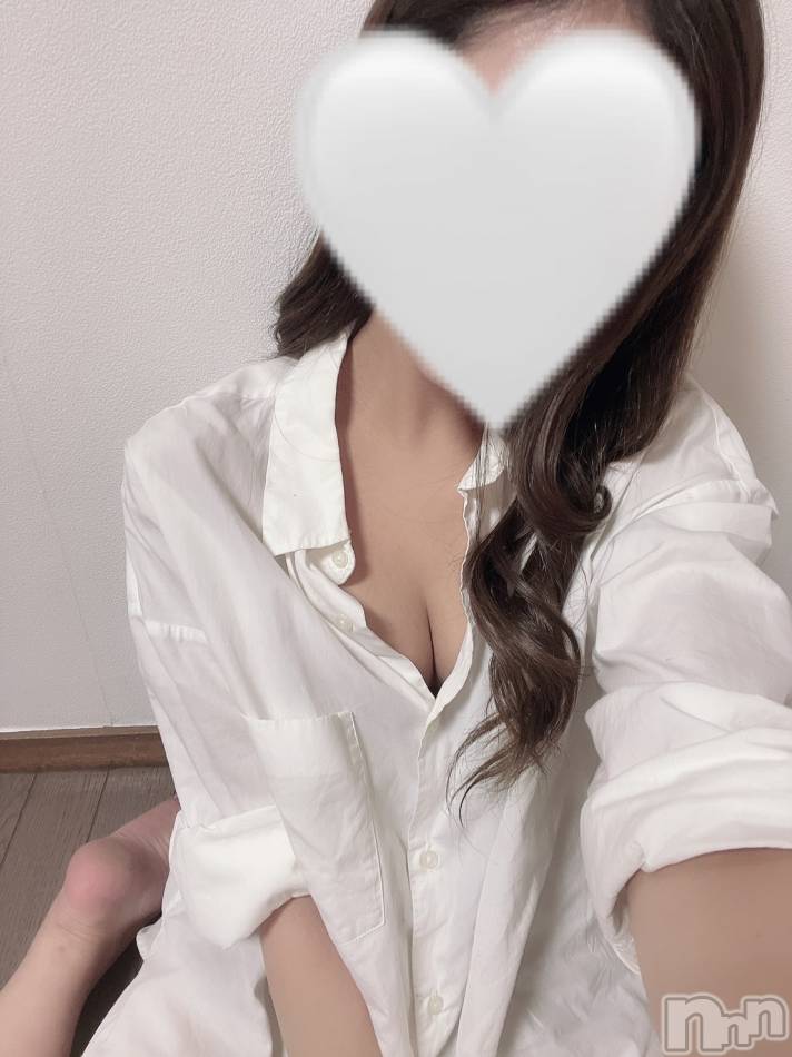 新潟メンズエステ(メンズスパカミノテ)の2023年11月19日お店速報「⭐︎出勤⭐︎20:00〜ラストまでりりちゃん出勤☺️」