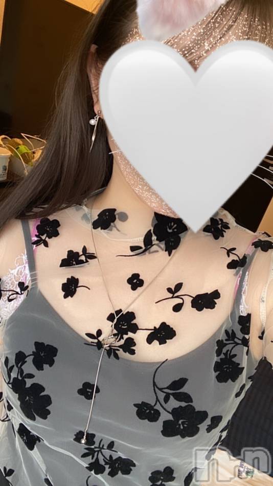 新潟メンズエステ(メンズスパカミノテ)の2023年11月20日お店速報「⭐︎出勤⭐︎本日みみちゃん・れいなちゃん・ゆなちゃん・さなちゃん出勤❗️」