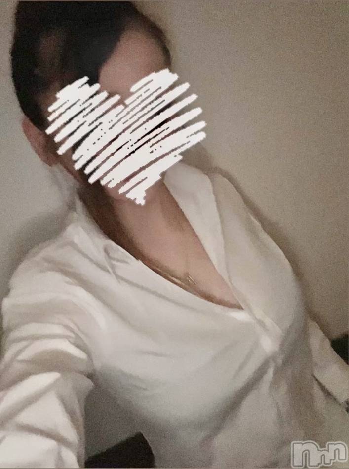 新潟メンズエステ(メンズスパカミノテ)の2023年11月21日お店速報「⭐︎出勤⭐︎かれんちゃん初出勤😆」