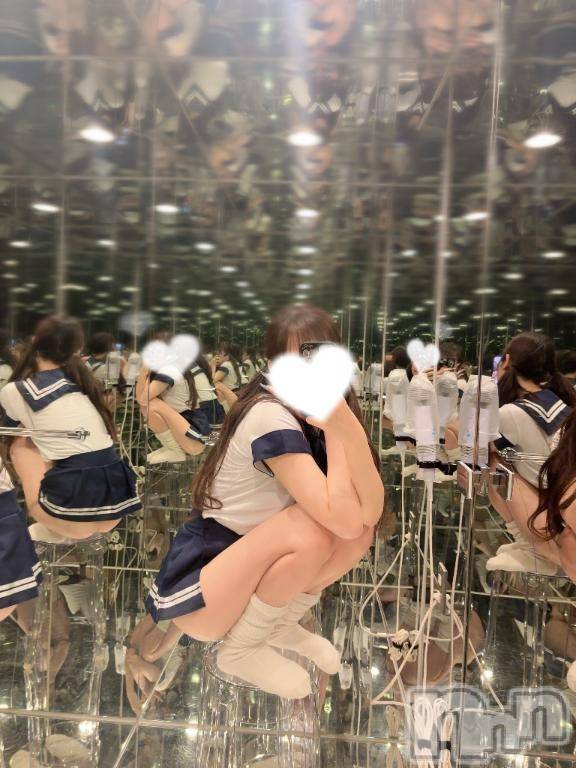 長岡デリヘルROOKIE(ルーキー) うた☆プラチナ(20)の8月14日写メブログ「鏡越しの秘密タイム 🪞🫧」