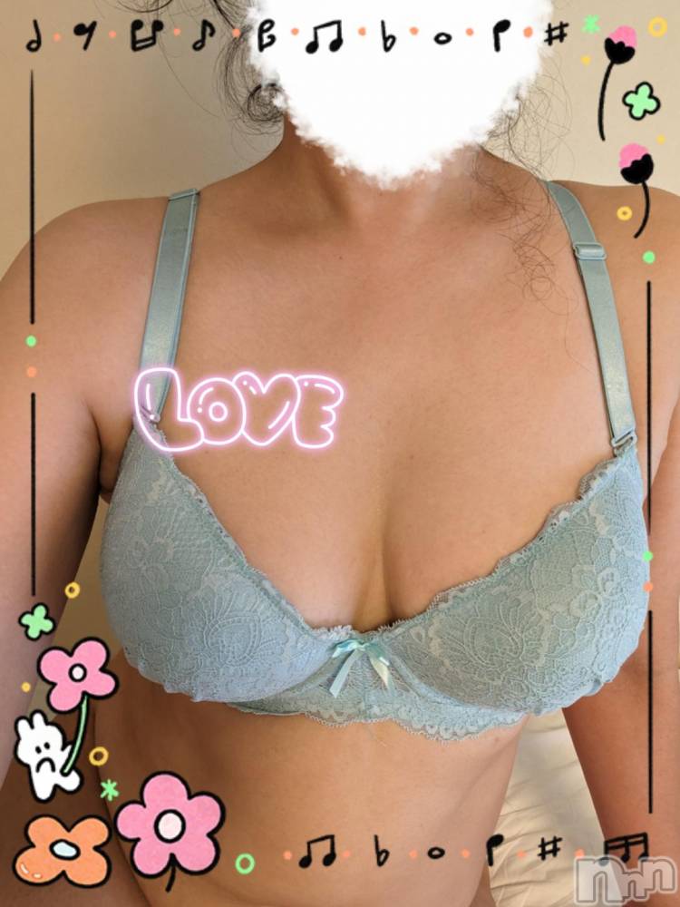 松本発人妻デリヘル松本人妻隊(マツモトヒトヅマタイ) なおこ(43)の11月6日写メブログ「11時から松本にて出勤します(*^^*)本日最終日♪」
