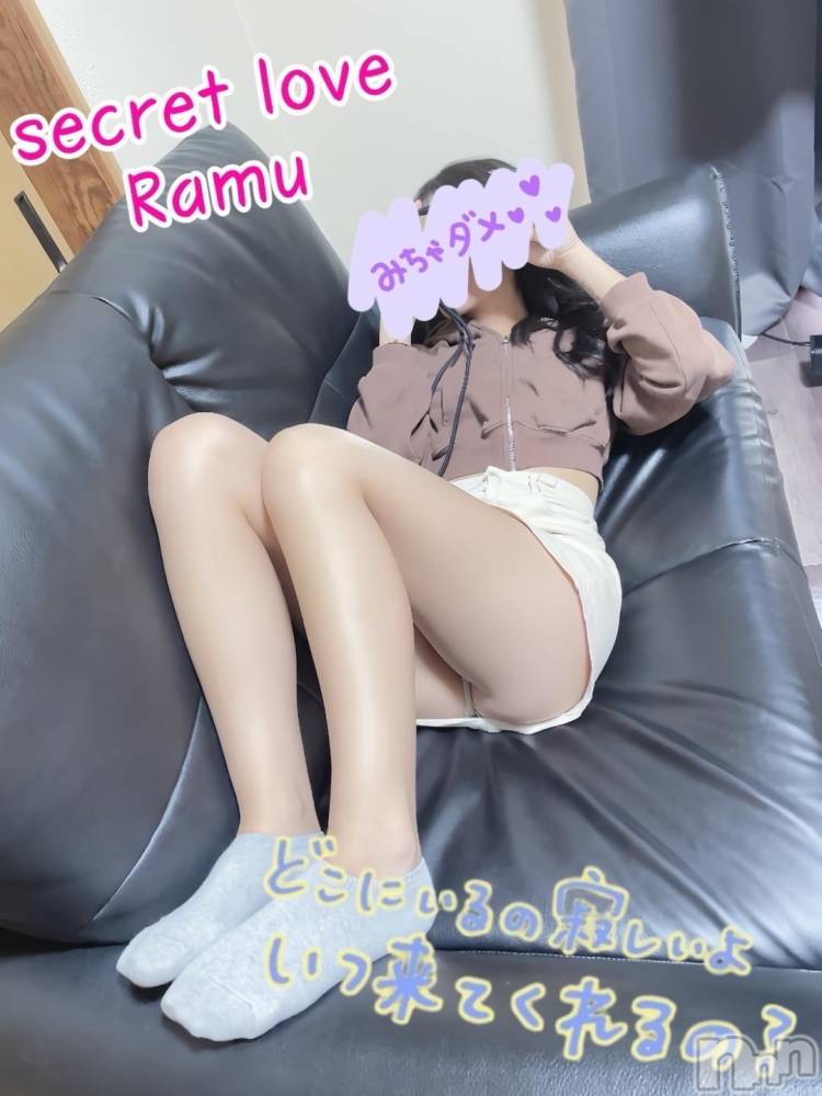 新潟デリヘルSecret Love(シークレットラブ) らむ☆S級美人系若奥様(23)の10月23日写メブログ「ミニスカから見えちゃって💕」