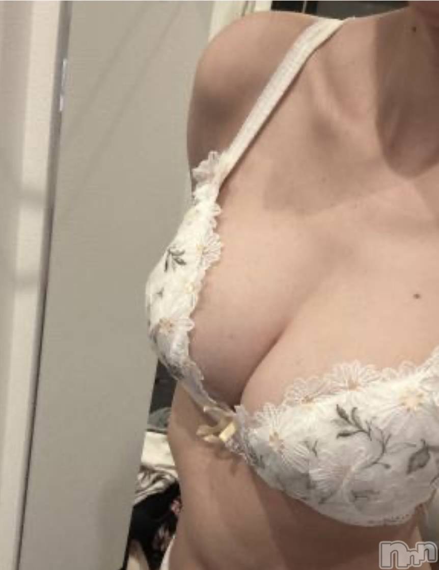 新潟人妻デリヘル不倫檸檬(フリンレモン)麗奈（れいな）(45)の2024年6月11日写メブログ「綺麗であるために🌸」