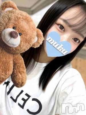 アリス☆濃厚キス大好き(19) 身長150cm、スリーサイズB88(F).W56.H85。長岡デリヘル 純・無垢(ジュンムク)在籍。