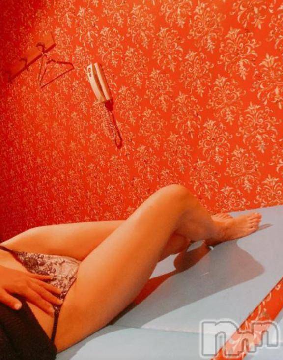 新潟デリヘルSecret Love(シークレットラブ) ひとみ☆ご奉仕美熟女(45)の10月17日写メブログ「独り占めしてほしい♡」