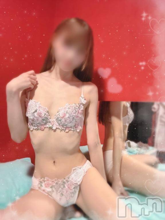 新潟ソープ新潟バニーコレクション(ニイガタバニーコレクション) ミユ(20)の11月19日写メブログ「明日も👋🏻゛( ᵒ̴̶̷̤‧̫ ᵒ̴̶̷̤  )‎🤍」