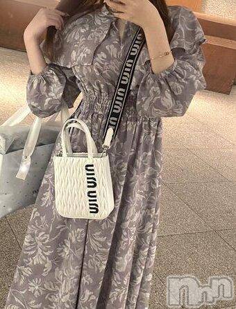 新潟人妻デリヘル新潟人妻デリバリーヘルス 下心 ～したごころ～(シタゴコロ)冬月(ふゆつき)奥様(22)の2024年1月6日写メブログ「こう見えて意外と〇〇なんです..」