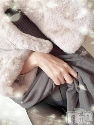 新潟人妻デリヘル 新潟人妻デリバリーヘルス 下心 ～したごころ～(シタゴコロ) 冬月(ふゆつき)奥様(22)の11月26日写メブログ「笑いすぎてお腹いたい」
