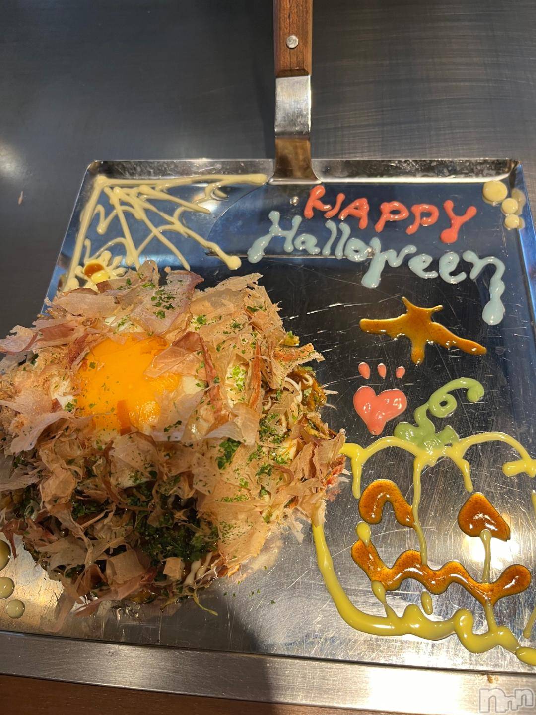 長岡人妻デリヘル奥様特急 長岡店(オクサマトッキュウナガオカテン)まさき(22)の2024年11月10日写メブログ「おそいけども🎃🦇🕸」