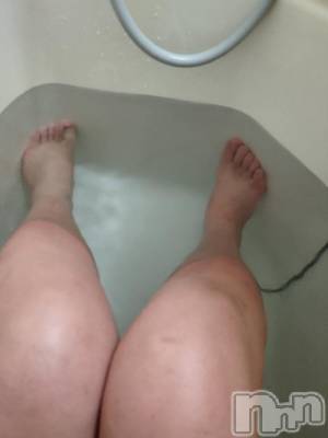 新潟デリヘル 奥様特急 新潟店(オクサマトッキュウニイガタテン) あいす(24)の11月12日写メブログ「ミスヘブンと出勤予定」