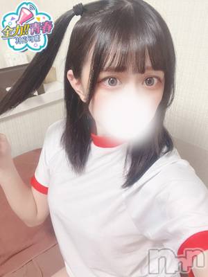 えな(21) 身長157cm、スリーサイズB0(E).W.H。 全力！！乙女坂46在籍。