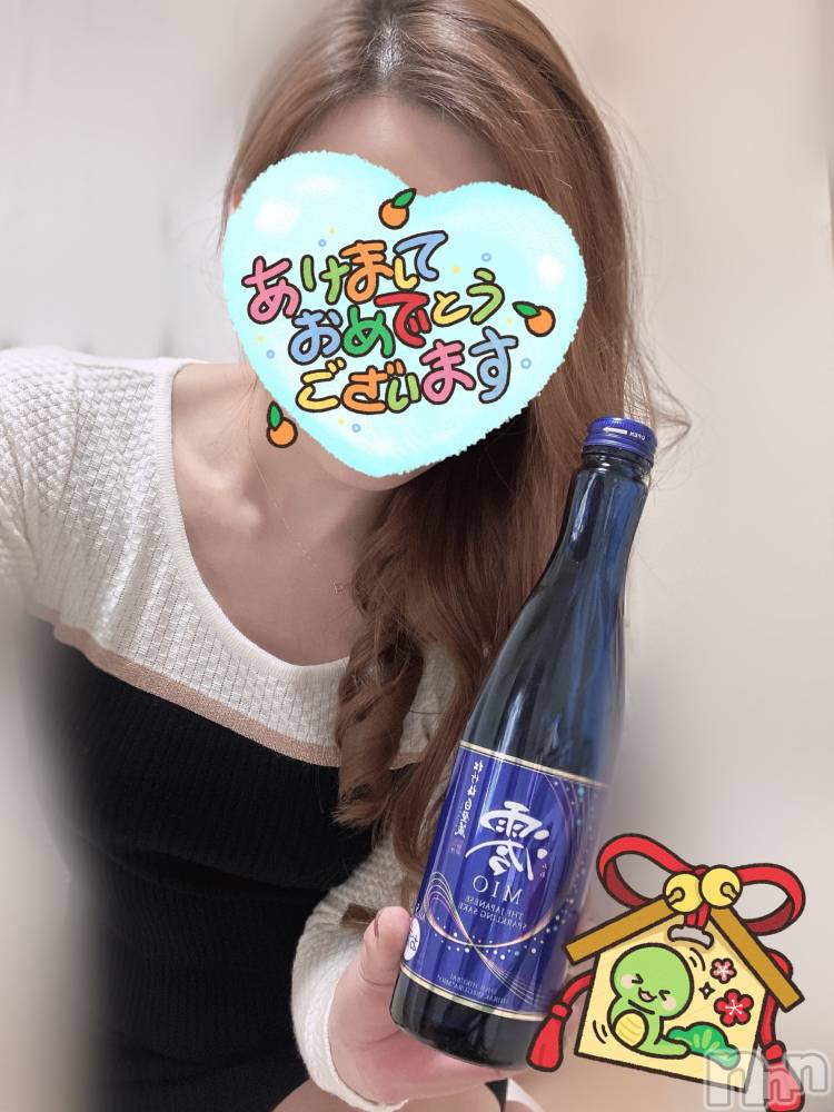 長岡人妻デリヘル長岡人妻市(ナガオカヒトヅマイチ) みお★美人秘書系奥様(34)の1月4日写メブログ「お久しぶりです🎀」