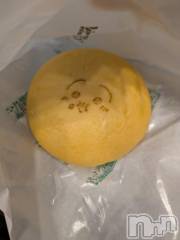 新潟デリヘルGRACE　新潟(グレース　ニイガタ) 柏木(30)の12月19日写メブログ「ピザまんがこっち見てる🤪」