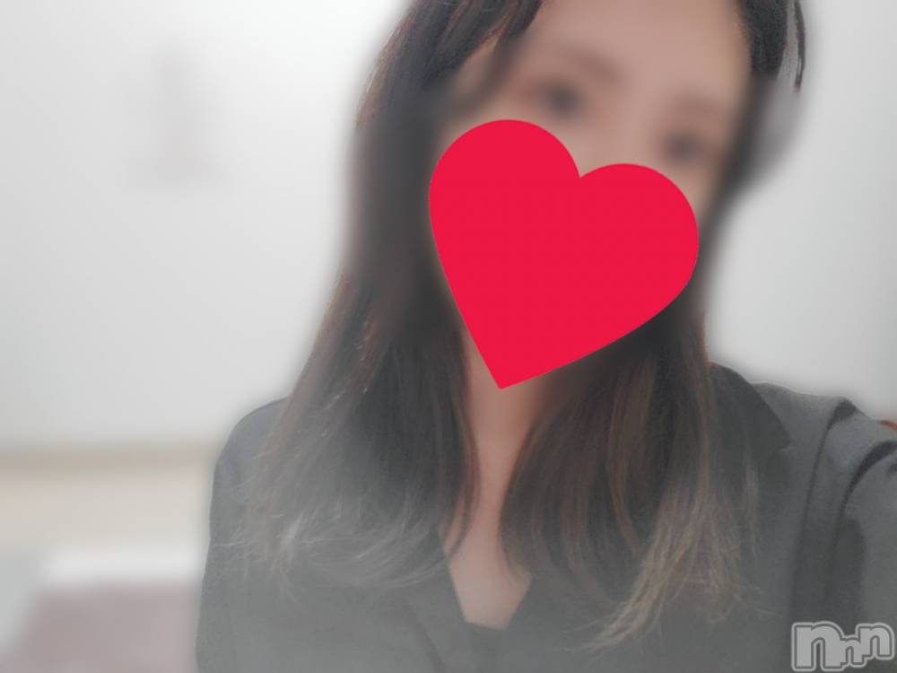 新潟メンズエステMYIRO　-マイロ-(マイロ) ちひろ(23)の2月1日写メブログ「もうすこし～🥹」