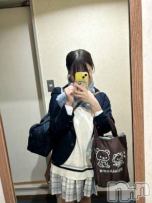長岡デリヘル 純・無垢(ジュンムク) よな☆巨乳潮吹き体質(19)の12月15日写メブログ「制服なんか恥ずかしい」