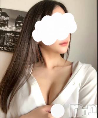 れな(22) 身長155cm、スリーサイズB().W.H。新潟メンズエステ MYIRO　-マイロ-(マイロ)在籍。