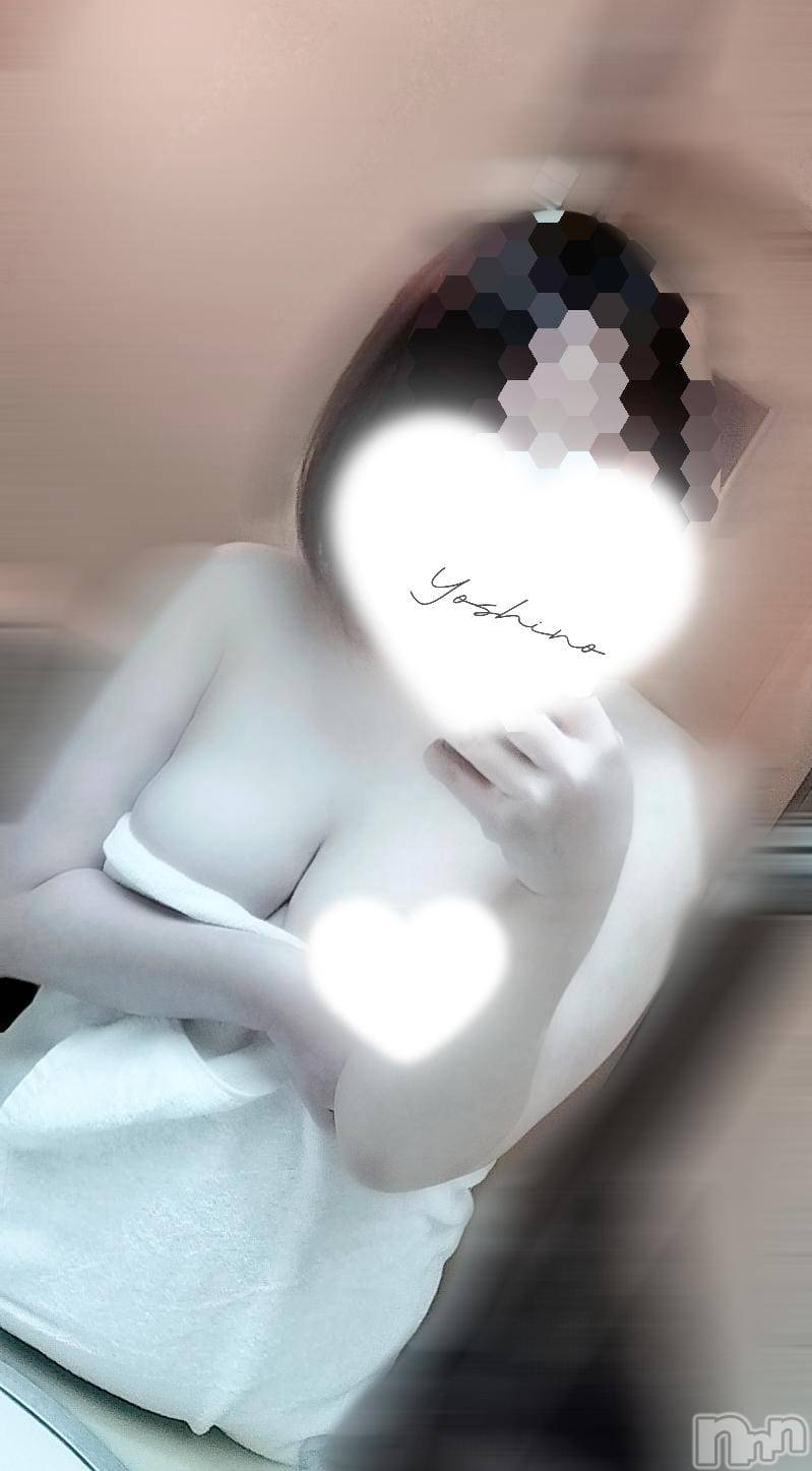 三条デリヘル新潟三条燕ちゃんこ(ニイガタサンジョウツバメチャンコ)よしの(31)の2026年4月28日写メブログ「出勤しました」