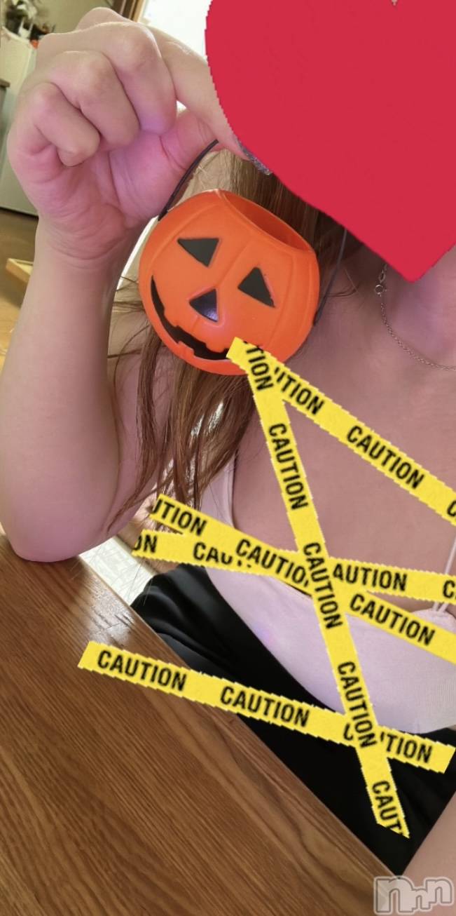 新潟メンズエステallure(アリュール)葵　のあ(19)の2025年11月3日写メブログ「11月だね🌈💕」