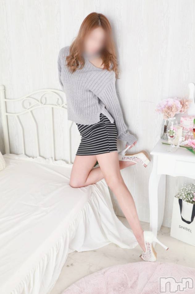 長岡デリヘル(ナガオカノカレンナツマタチ～ヒミツノオウセ～)の2024年2月13日お店速報「明日11時からが熱い🔥11時～宇野さん、12時～小鳥遊さんが出勤🔥」