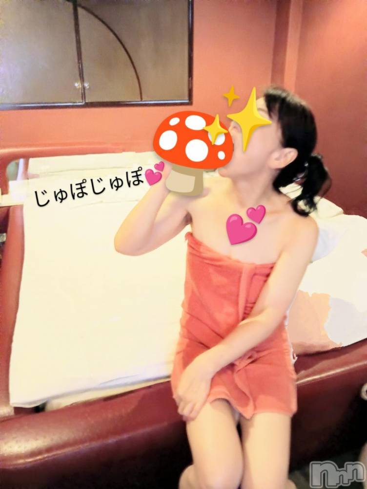 新潟人妻デリヘル熟女の風俗 最終章(ジュクジョノフウゾクサイシュウショウ) さとみ(50)の10月27日写メブログ「じゅぽじゅぽ💕」