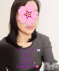新潟人妻デリヘル熟女の風俗 最終章(ジュクジョノフウゾクサイシュウショウ) さとみ(50)の4月18日写メブログ「明日出勤いたします🧚」