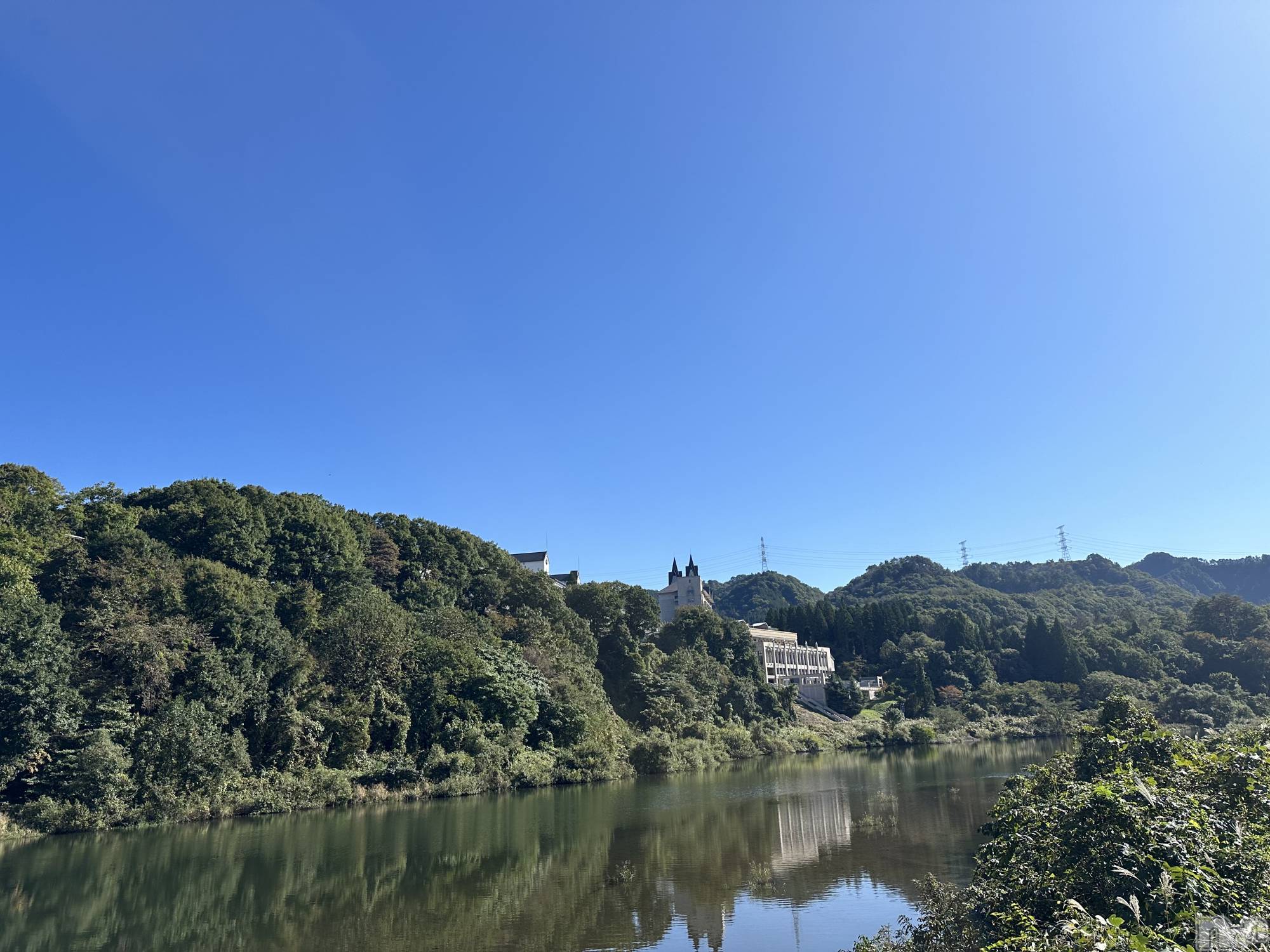 長岡デリヘル長岡の可憐な妻たち～秘密の逢瀬～(ナガオカノカレンナツマタチ～ヒミツノオウセ～)由良 泉(31)の2024年10月21日写メブログ「いい天気すぎる～☀️」