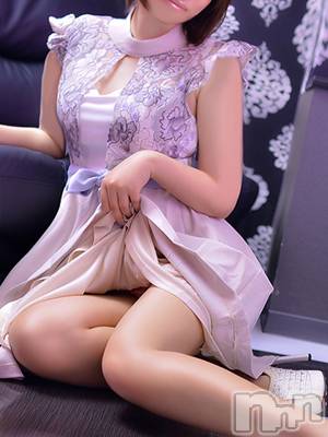 えま『溢れ出る大人の色気』(34) 身長164cm、スリーサイズB86(D).W58.H88。長野人妻デリヘル 金妻アネックス 長野店(キンツマアネックス ナガノテン)在籍。