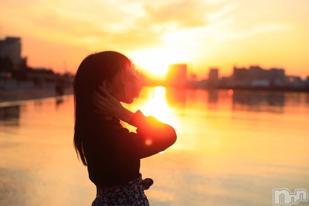 新潟デリヘルCherish Amulet(チェリッシュ アミュレット) ゆいな★ ≪M性感最強痴女≫(30)の1月3日写メブログ「あけましておめでとう🐎」