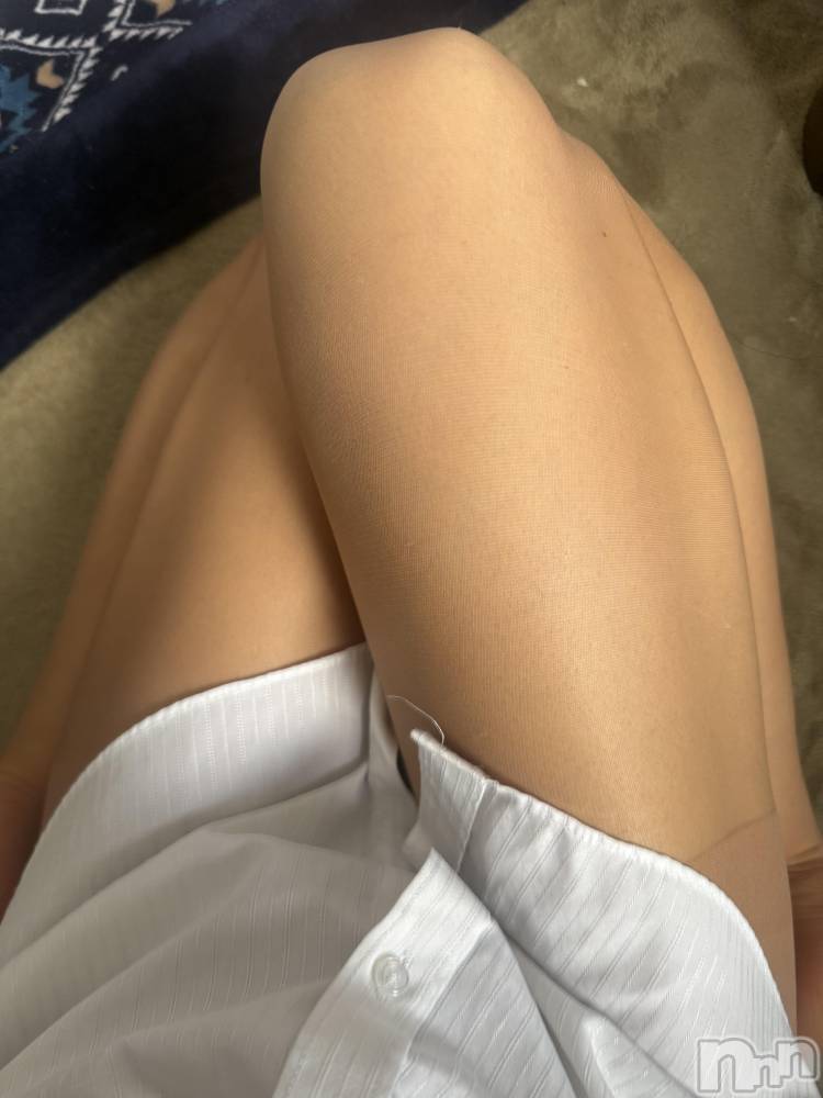 新潟デリヘルCherish Amulet(チェリッシュ アミュレット) ゆいな★ ≪M性感最強痴女≫(30)の3月21日写メブログ「生脚」