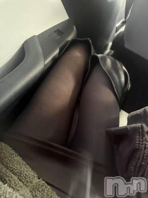 新潟デリヘル Cherish Amulet(チェリッシュ アミュレット) ゆいな★ ≪M性感最強痴女≫(30)の11月29日写メブログ「黒スト、ブーツ責めか。」