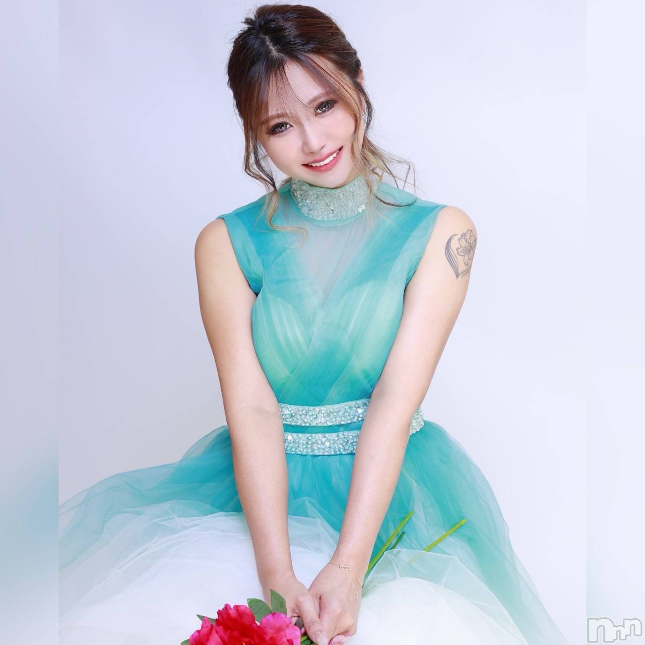ĮХ顦Club ILY(֥꡼) 2025ǯ520ֺ̥֥ĥ뤾✊‎🤍