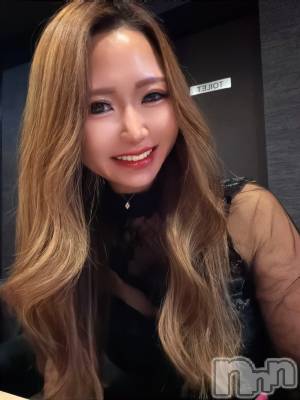 ��Į����Х��顦�����Club ILY(����֥����꡼) ���ޤ�2��5���̥�֥����ֺ����˰���³���ġ�