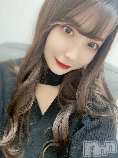 冬音ひなこ