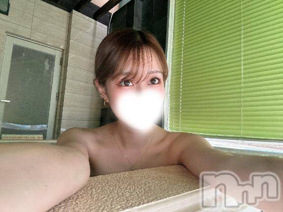 長岡デリヘルROOKIE(ルーキー) みり☆プラチナ(23)の2月7日写メブログ「✨本日もえっちなご奉仕日和」