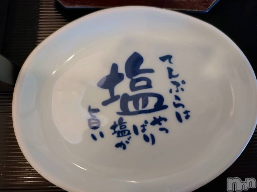 長岡デリヘル長岡人妻市(ナガオカヒトヅマイチ) ひかり★リアル不倫体感度250%(38)の6月8日写メブログ「週末☆」