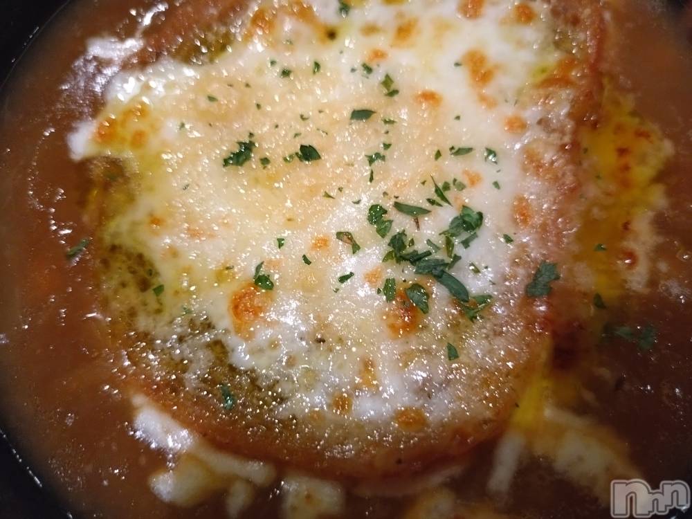 長岡デリヘル長岡人妻市(ナガオカヒトヅマイチ) ひかり★リアル不倫体感度250%(38)の10月31日写メブログ「明日＊*」