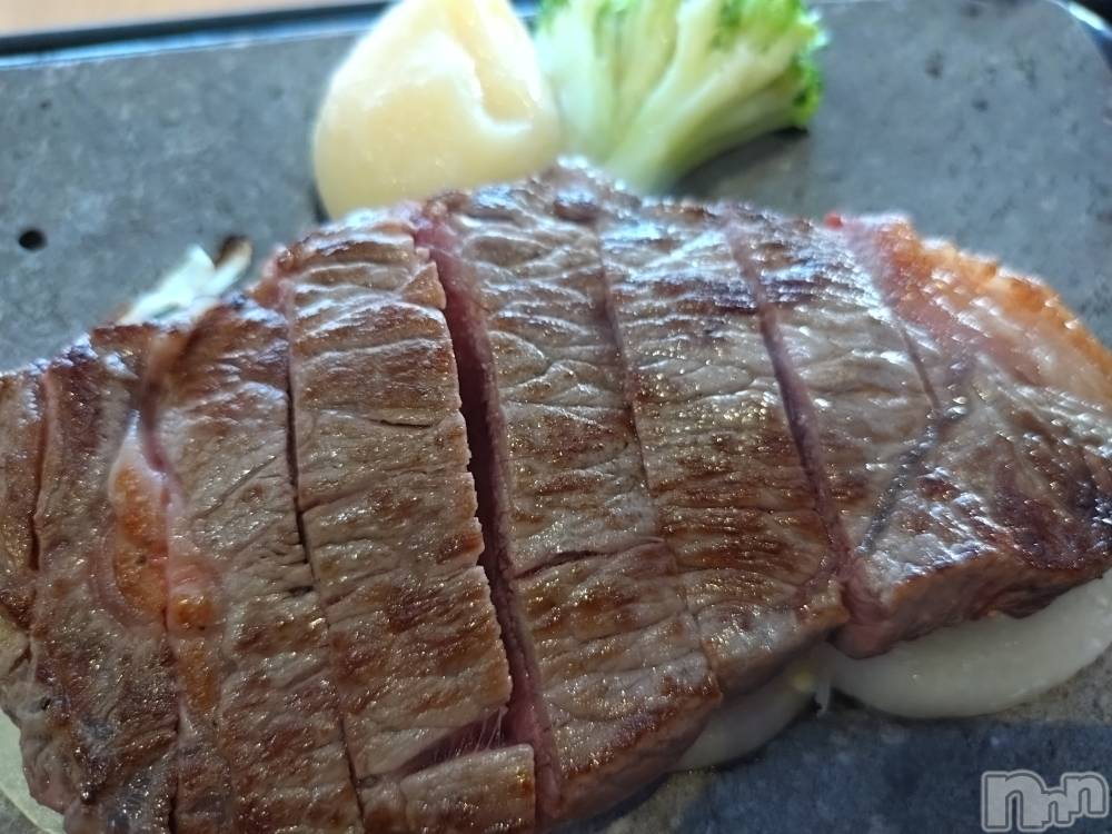 長岡デリヘル長岡人妻市(ナガオカヒトヅマイチ) ひかり★リアル不倫体感度250%(38)の3月9日写メブログ「出勤します。」