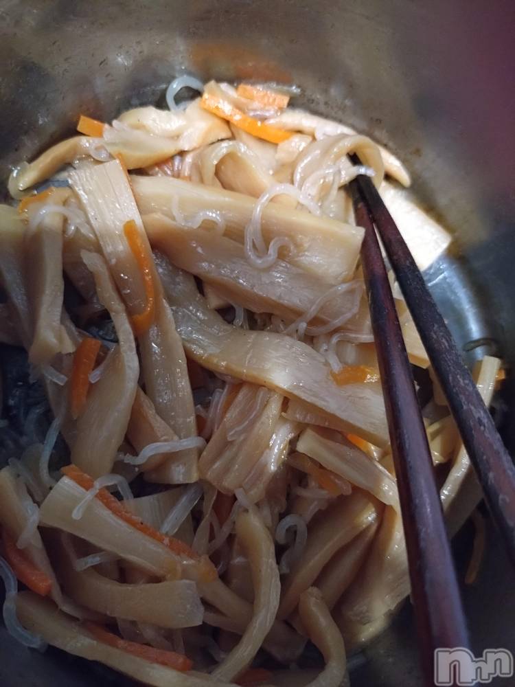 長岡デリヘル長岡人妻市(ナガオカヒトヅマイチ) ひかり★リアル不倫体感度250%(38)の11月13日写メブログ「出勤します＊*」