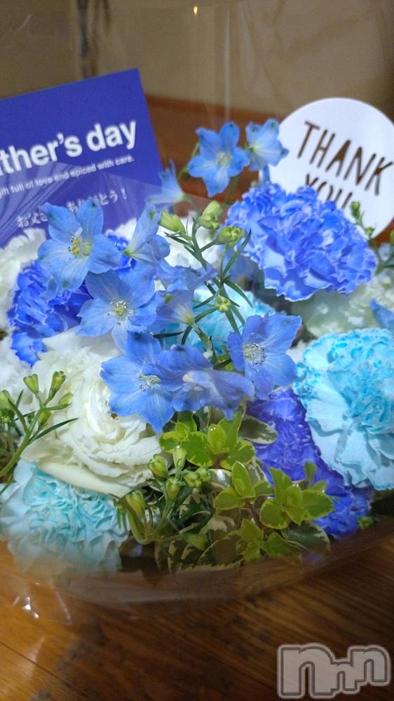 長岡デリヘル長岡人妻市(ナガオカヒトヅマイチ) ひかり★背徳の『密会』(38)の6月21日写メブログ「父の日☆」
