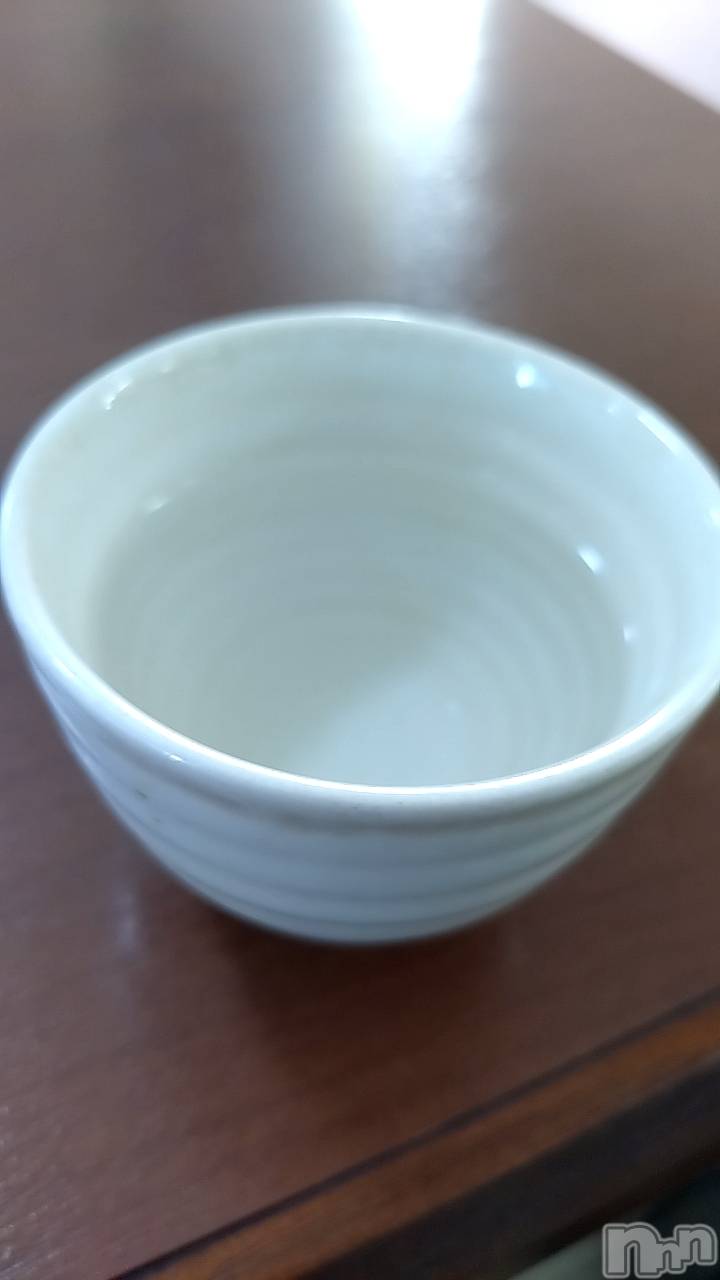 長岡人妻デリヘル長岡人妻市(ナガオカヒトヅマイチ)ひかり★リアル不倫体感度250%(38)の2024年11月10日写メブログ「日曜日＊*」