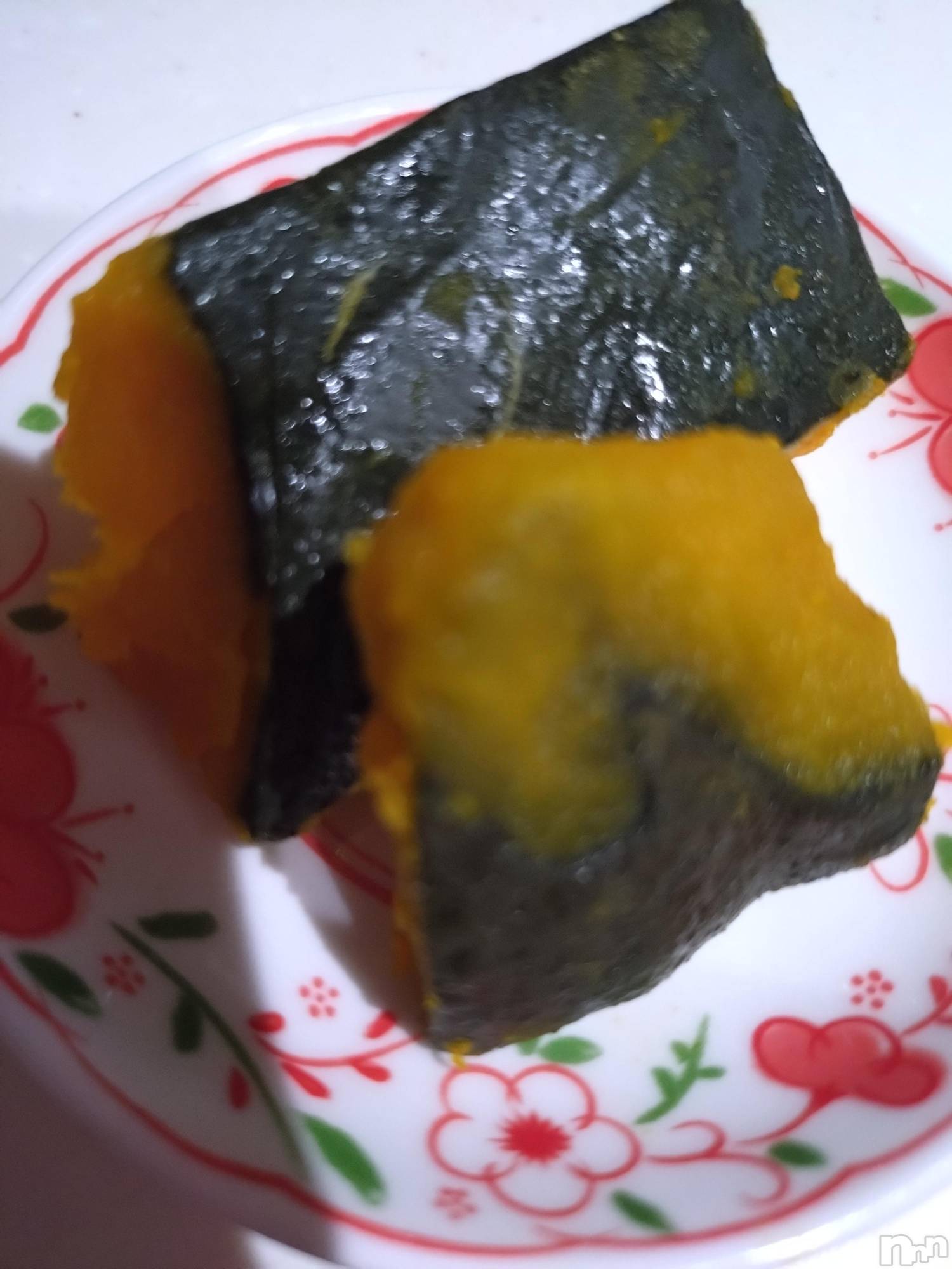 長岡人妻デリヘル長岡人妻市(ナガオカヒトヅマイチ)ひかり★リアル不倫体感度250%(38)の2024年11月22日写メブログ「本日、出勤します＊*」
