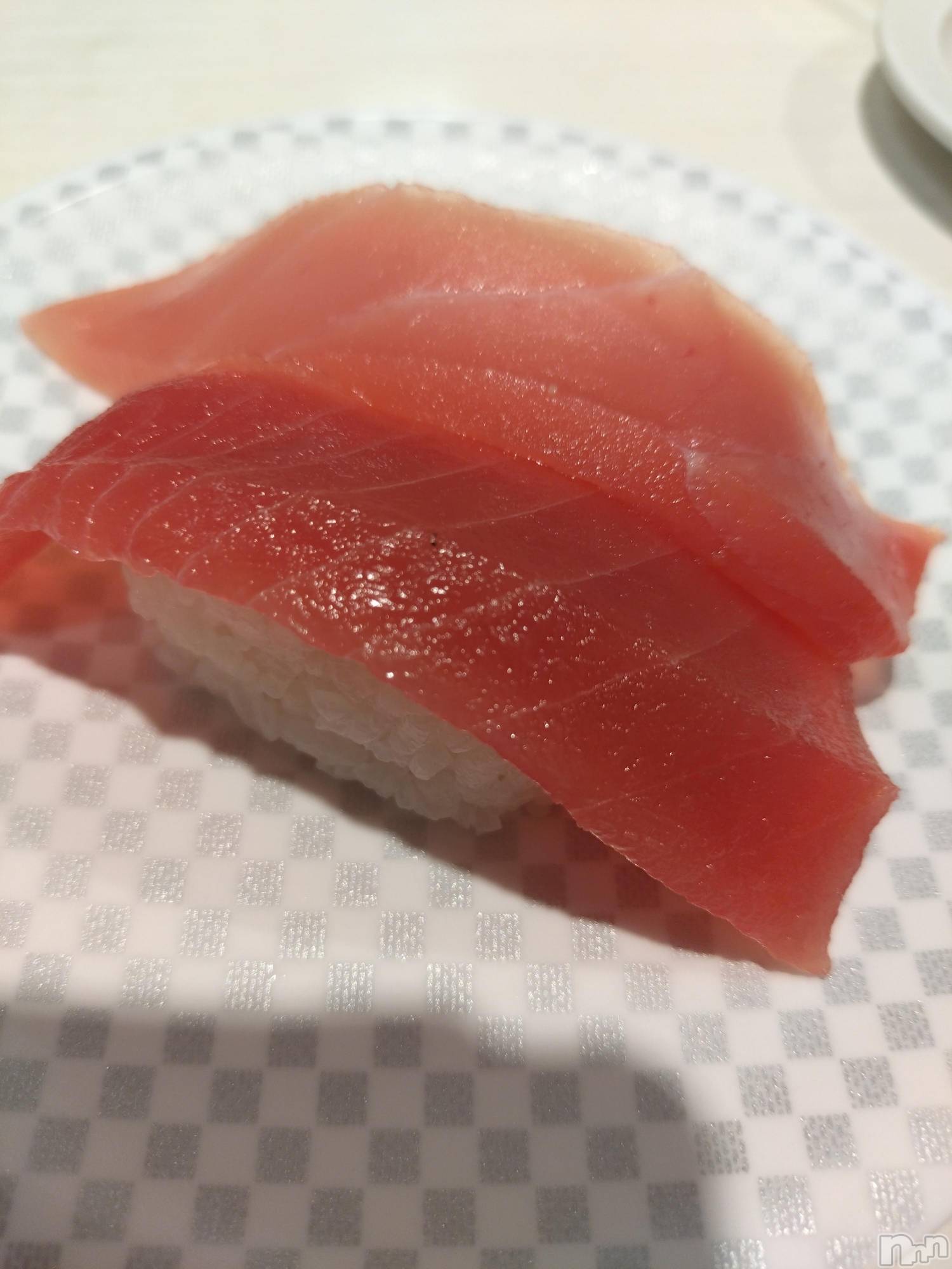 長岡デリヘル長岡人妻市(ナガオカヒトヅマイチ)ひかり★リアル不倫体感度250%(38)の2025年4月26日写メブログ「出勤します＊*」
