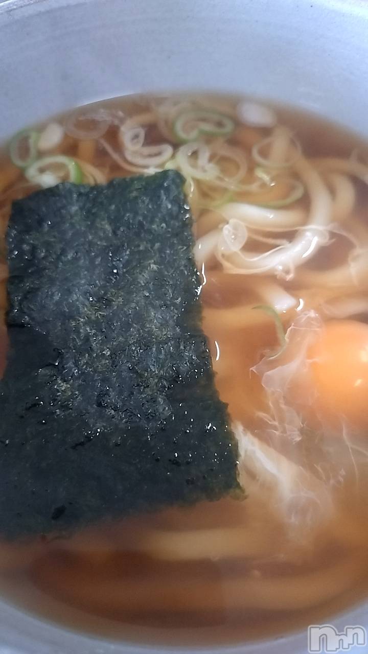 長岡人妻デリヘル長岡人妻市(ナガオカヒトヅマイチ)ひかり★リアル不倫体感度250%(38)の2025年5月19日写メブログ「出勤します＊*」