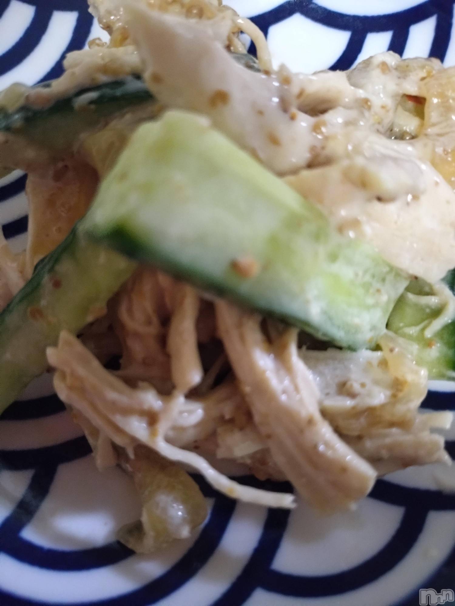 長岡デリヘル長岡人妻市(ナガオカヒトヅマイチ)ひかり★リアル不倫体感度250%(38)の2025年6月9日写メブログ「月曜日＊*」