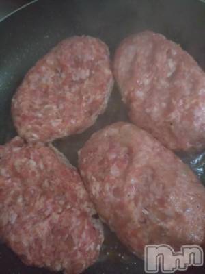 長岡デリヘル 長岡人妻市(ナガオカヒトヅマイチ) ひかり★リアル不倫体感度250%(38)の1月30日写メブログ「出勤します＊*」