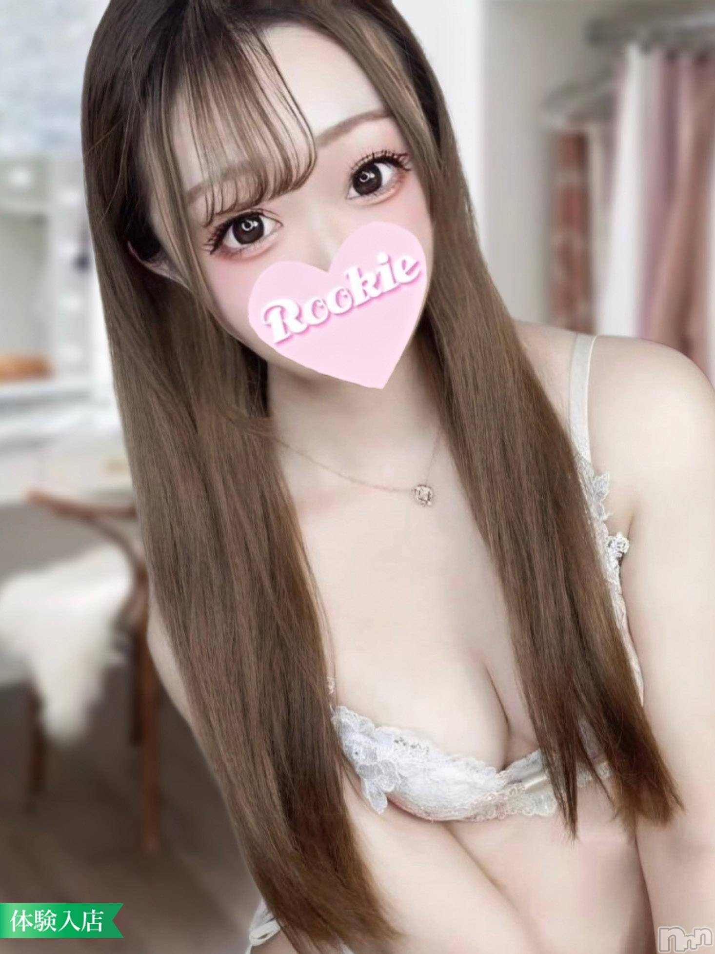 ももな