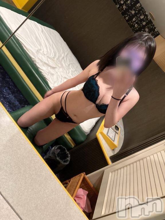 新潟風俗エステMelt(メルト) らむ(18)の7月28日写メブログ「ムラムラしてくる時間…❓🩷」