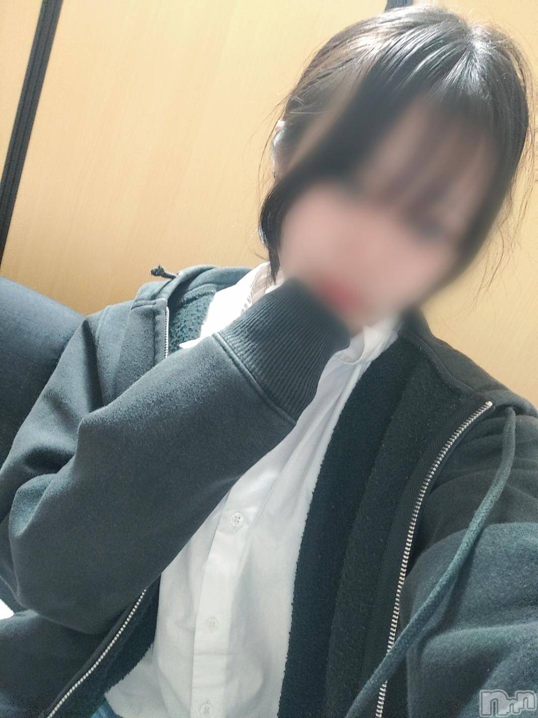 新潟手コキ新潟風俗Noel-ノエル-(ノエル)うた(19)の2024年12月4日写メブログ「19時～‎🤍」