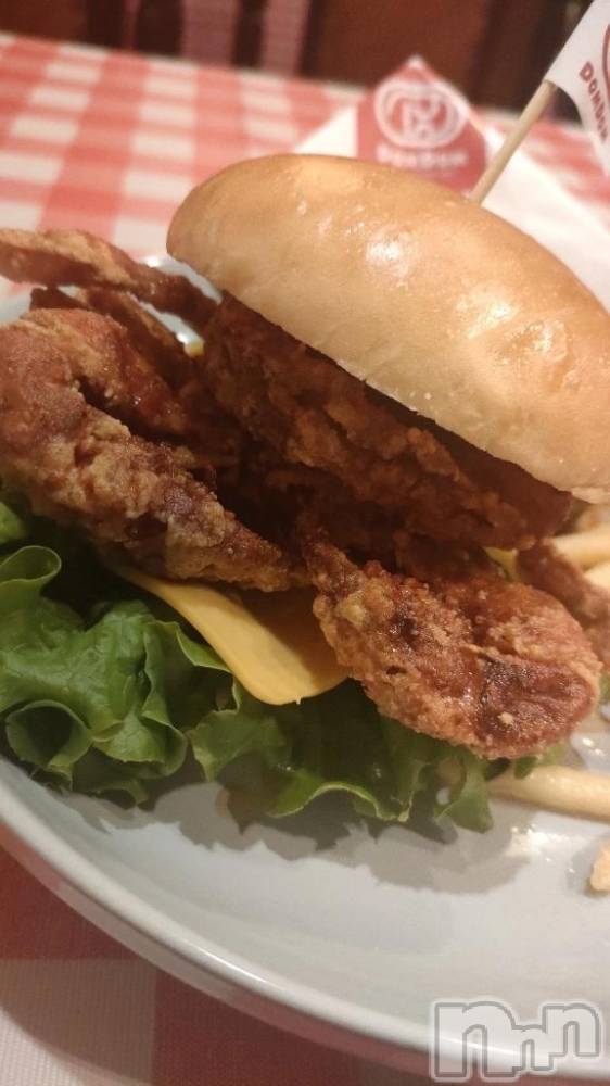 三条デリヘル新潟デリヘル倶楽部　三条店(ニイガタデリヘルクラブ　サンジョウテン) まき(19)の12月22日写メブログ「ハンバーガー譚」